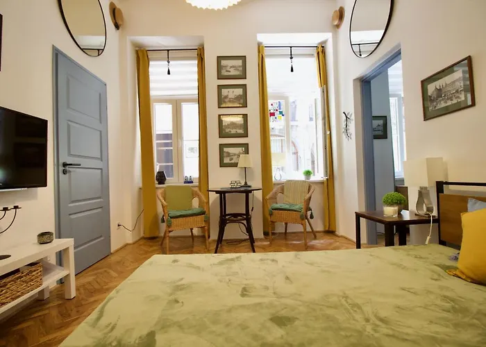 Downtown Lair * Budapest