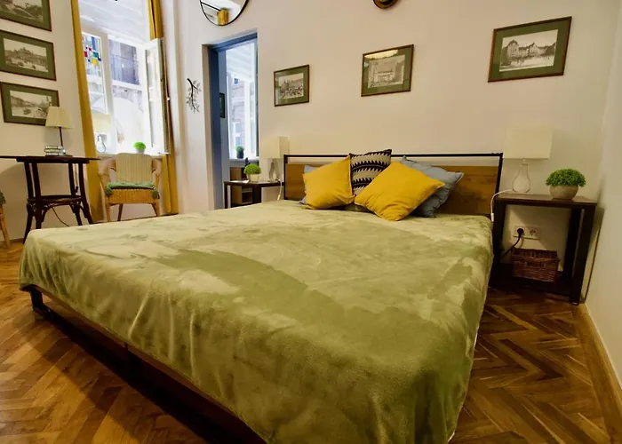 Downtown Lair Apartman *