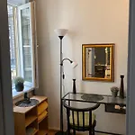 Apartment Downtown Lair *